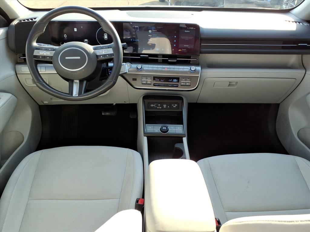 Used 2024 Hyundai Kona SEL w/ Convenience Package image 13