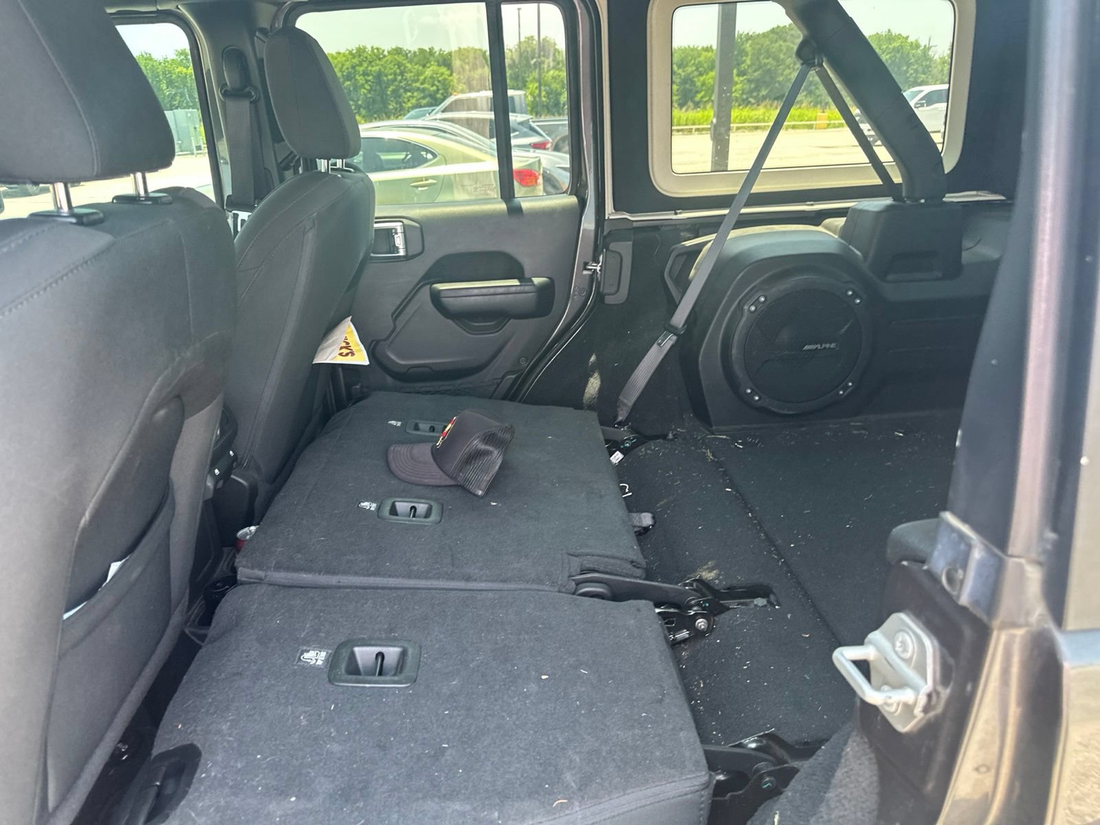 Used 2021 Jeep Wrangler Unlimited Sport AWD/4WD image 9