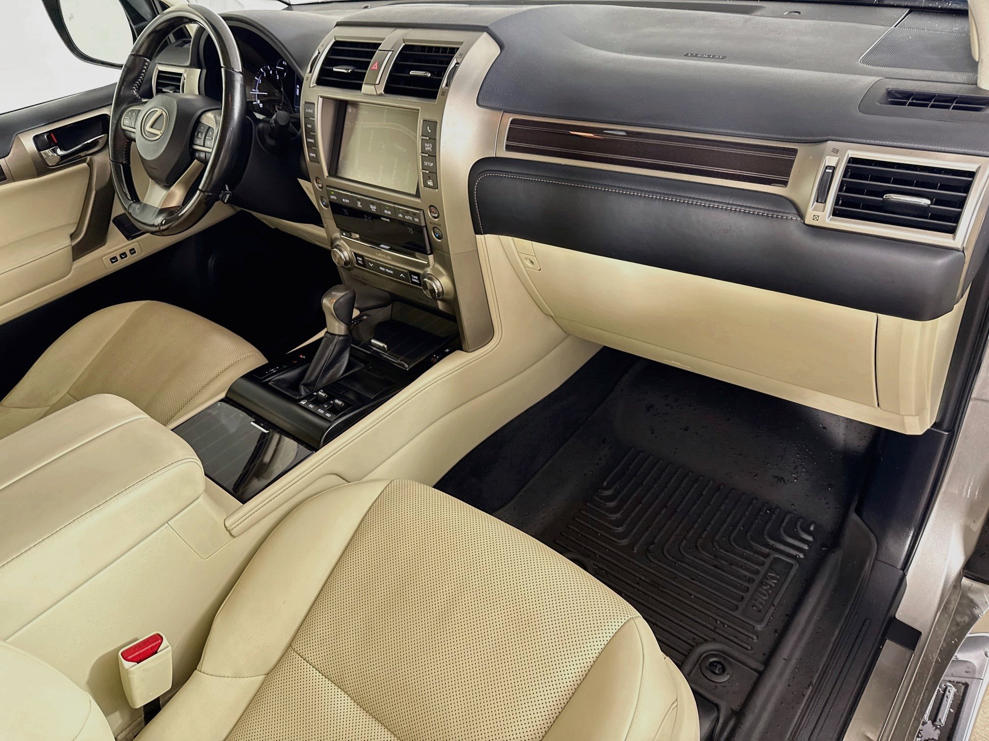 Used 2020 Lexus GX 460 Premium w/ Premium Package AWD/4WD image 38