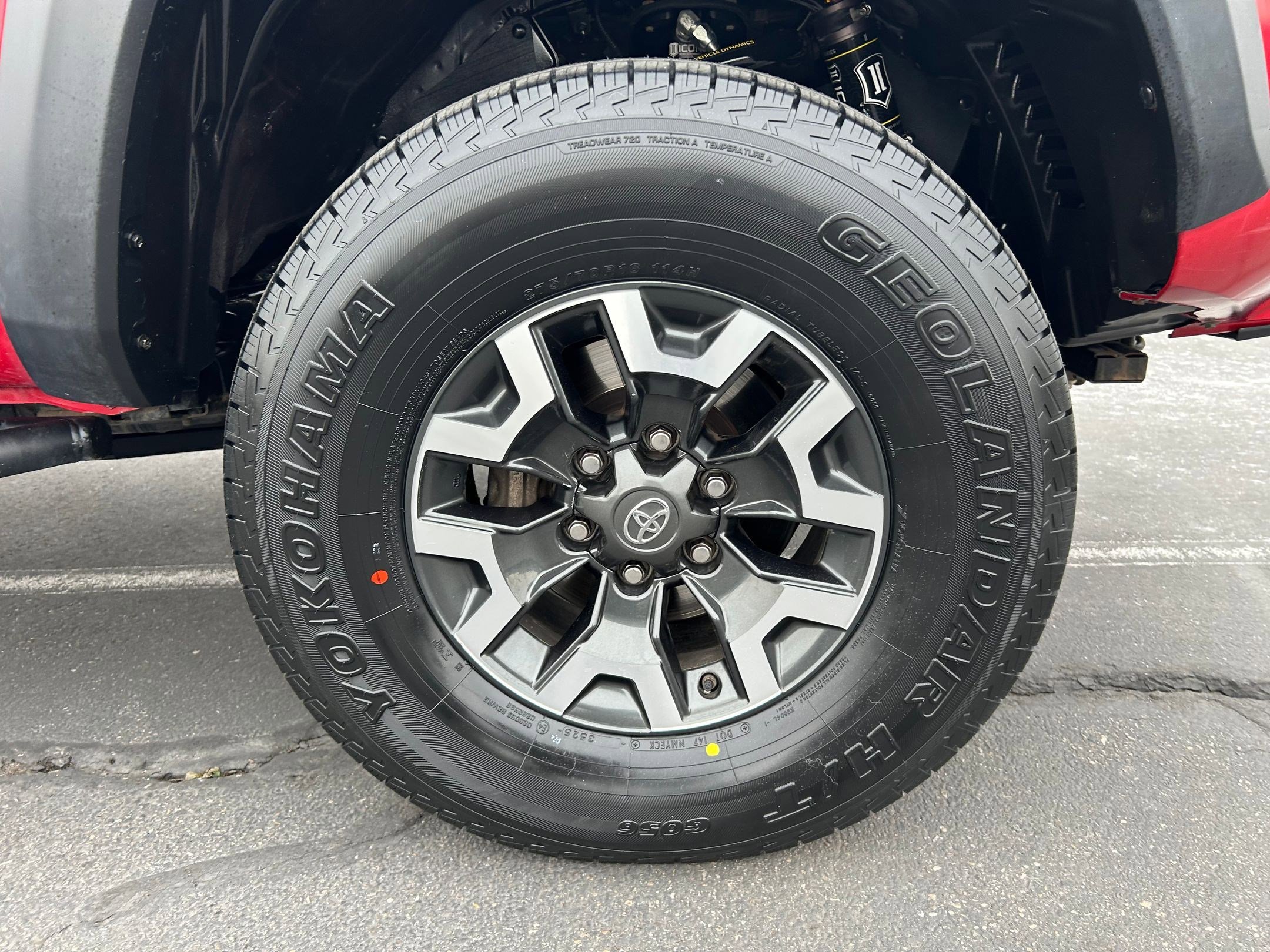 Certified 2019 Toyota Tacoma TRD Off-Road w/ Technology Package image 29