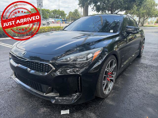 Used 2018 Kia Stinger GT1 RWD image 2