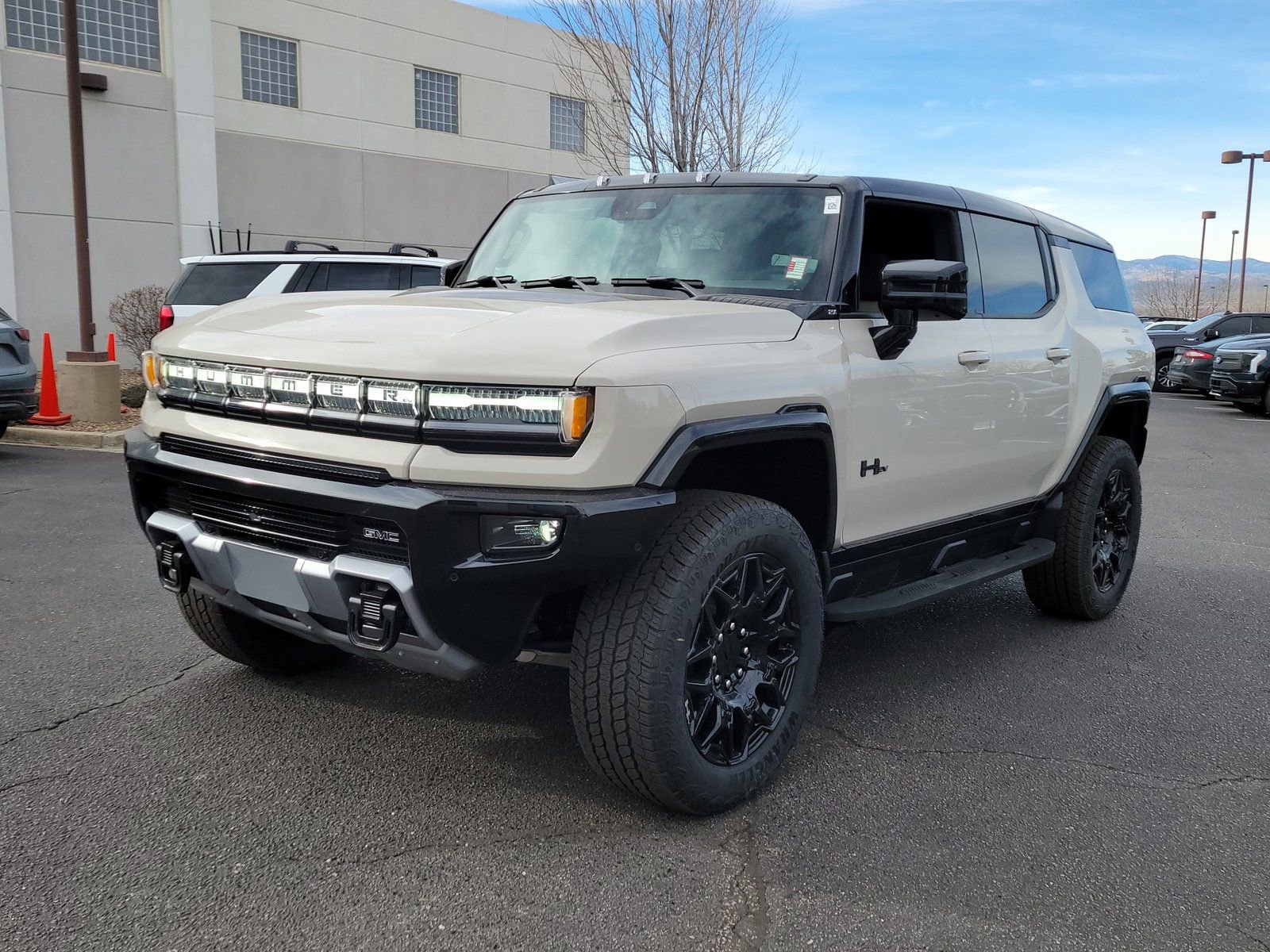 New 2026 GMC Hummer EV SUV image 4