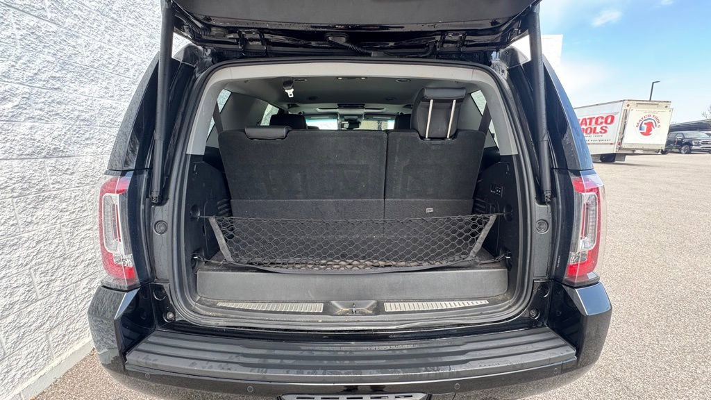 Used 2017 GMC Yukon SLT w/ Open Road Package image 8