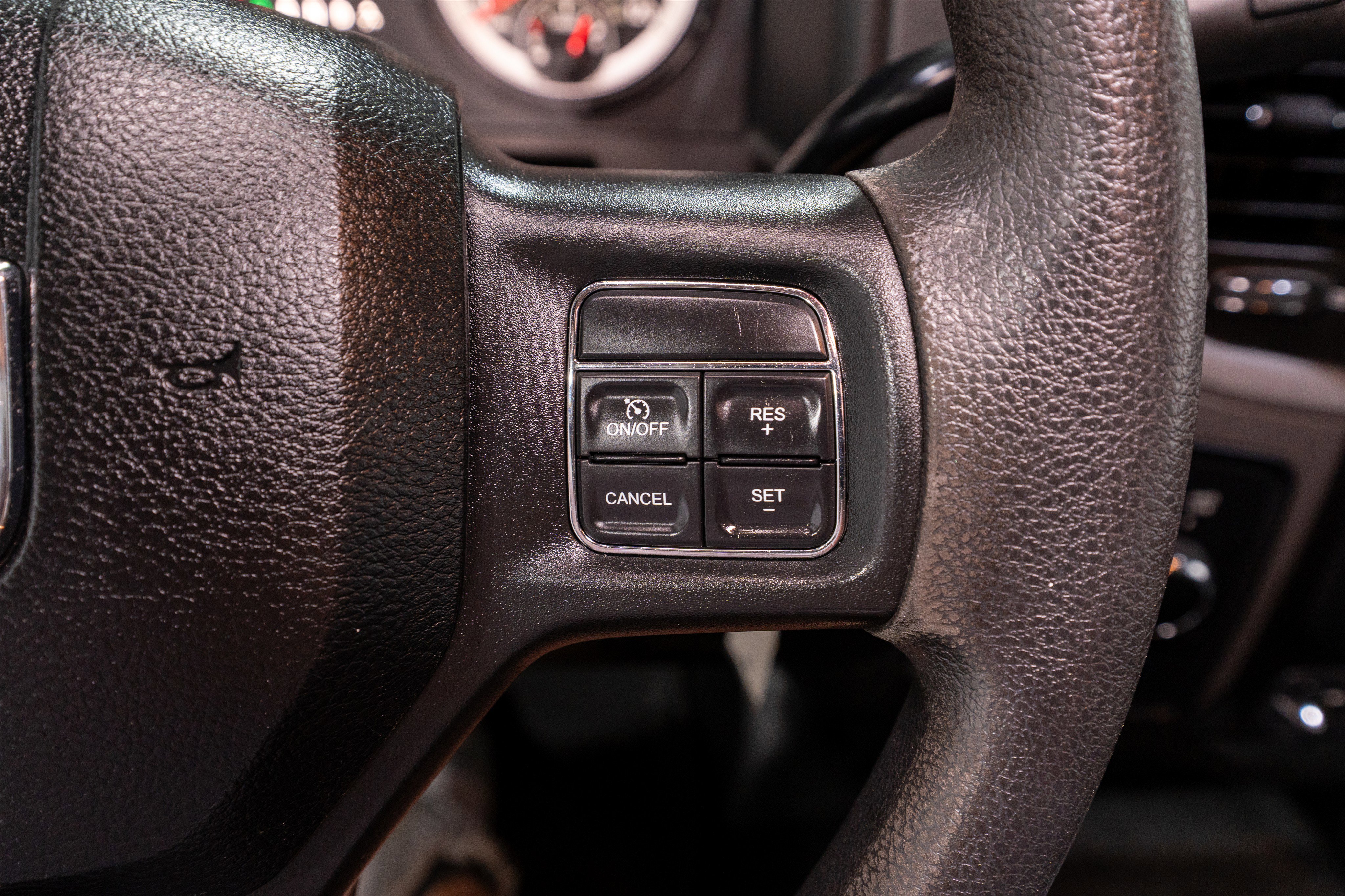 Used 2018 RAM 3500 Tradesman w/ Chrome Appearance Group AWD/4WD image 23