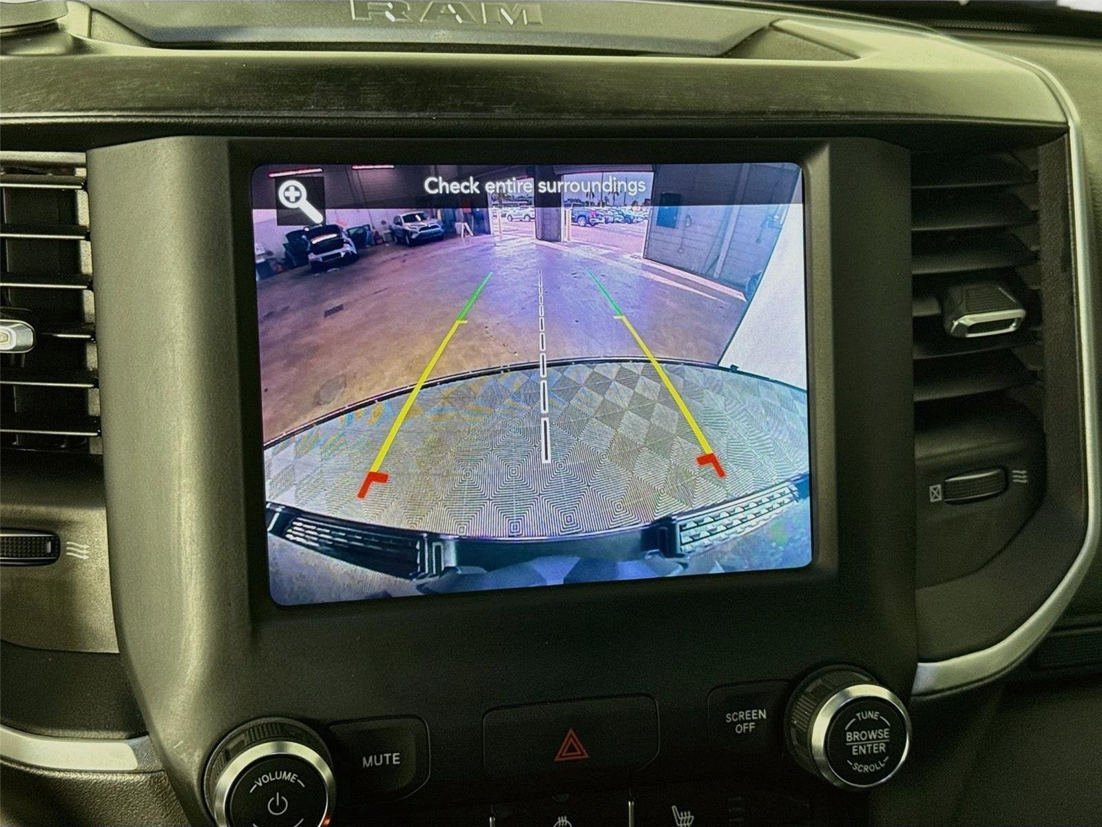 Used 2021 RAM 1500 Big Horn RWD image 15