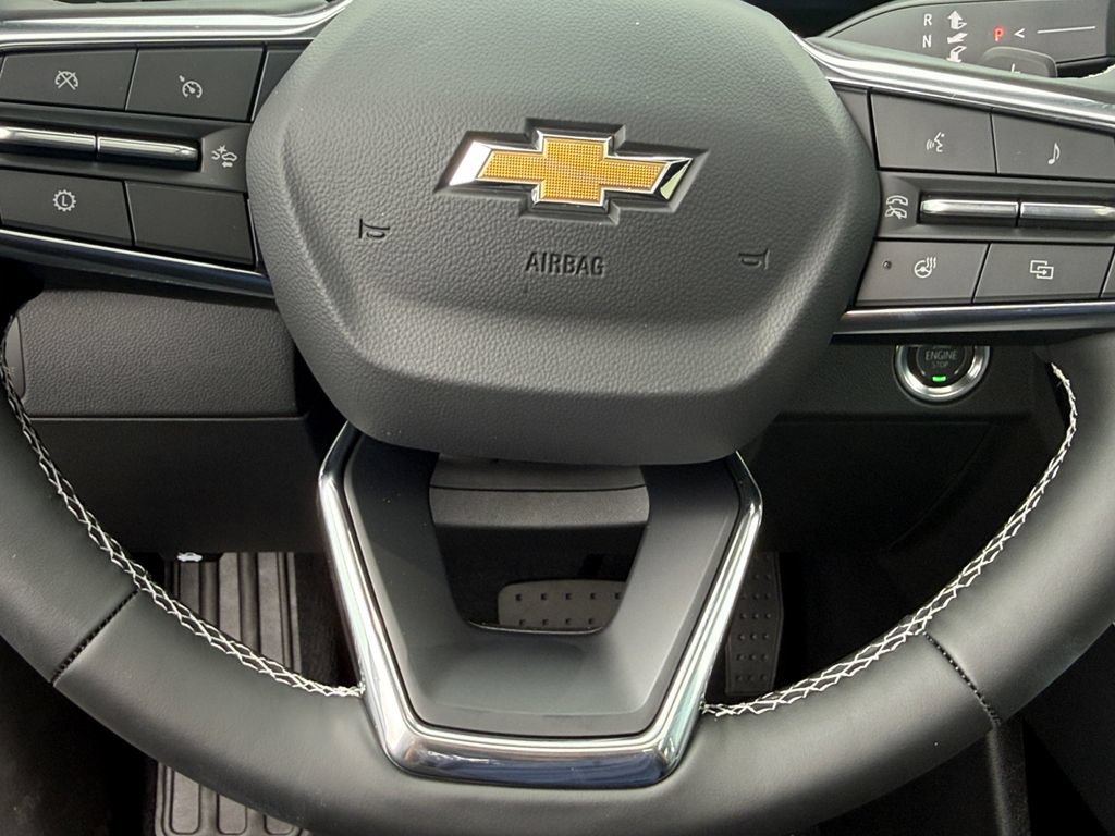 New 2026 Chevrolet Traverse LT w/ Sun and Wheel Package FWD image 20