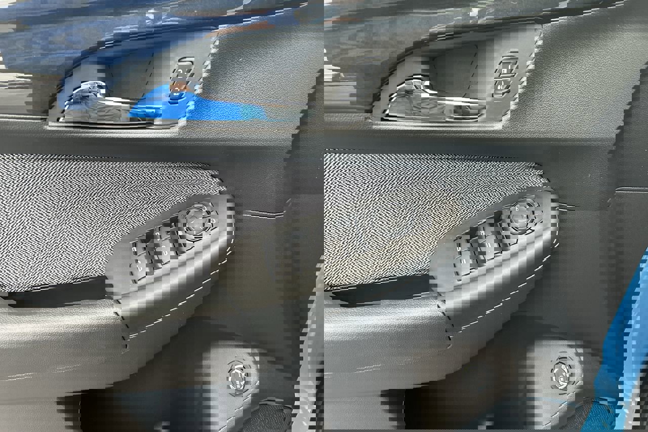 New 2025 Chevrolet TrailBlazer LT w/ Convenience Package image 16