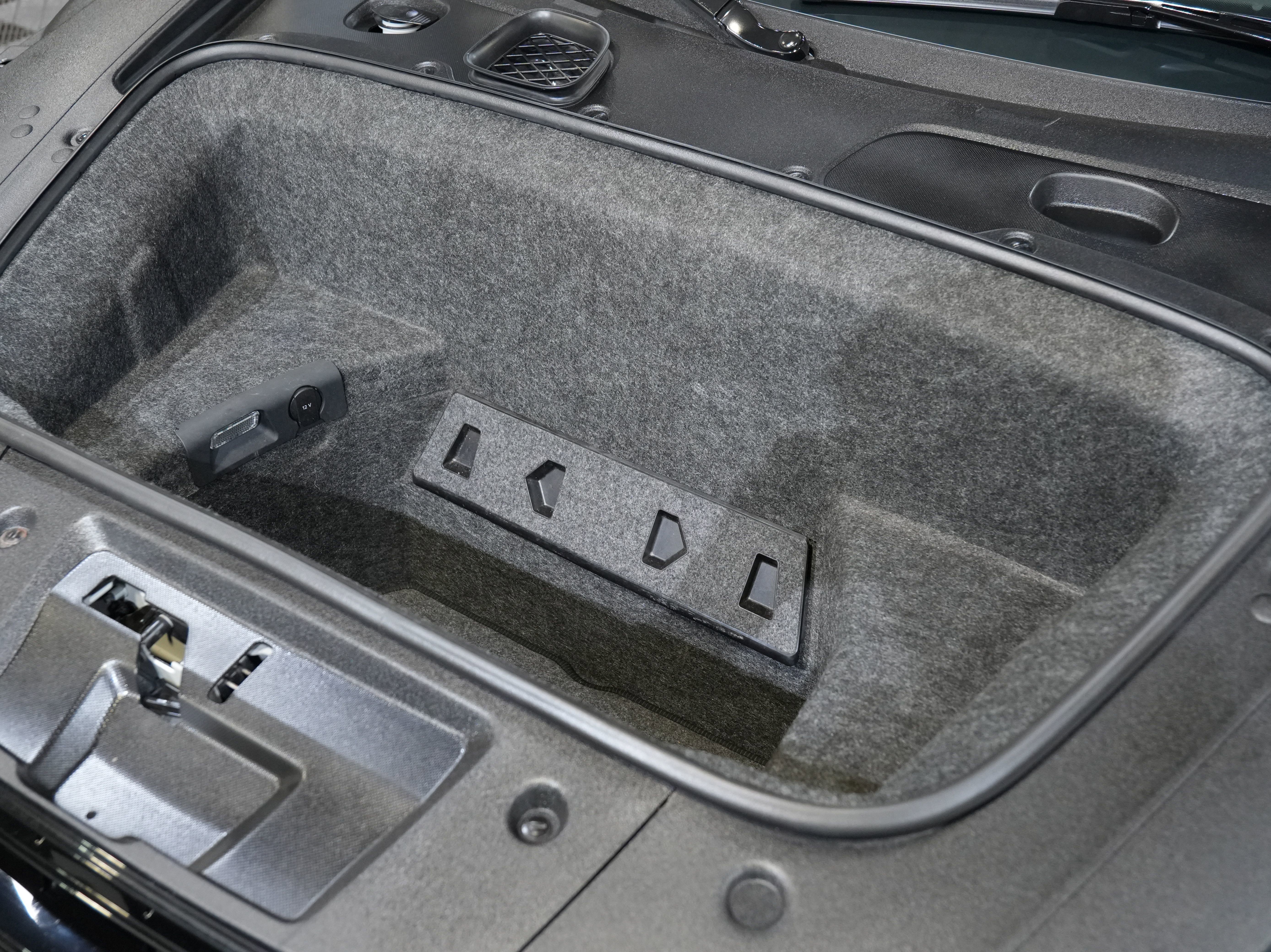 Used 2014 Audi R8 V8 image 45