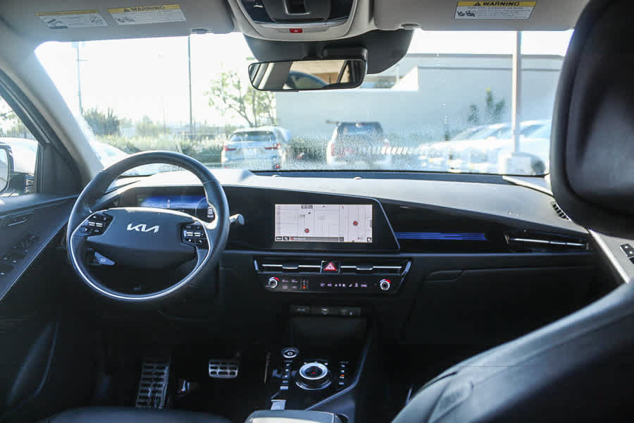 Used 2024 Kia Niro Wave w/ Wave Preserve Package FWD image 16