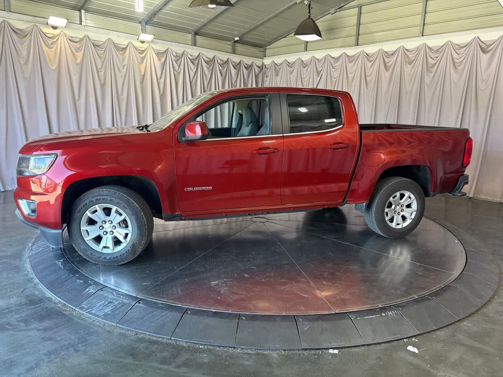 Used 2016 Chevrolet Colorado LT w/ LT Convenience Package RWD image 6