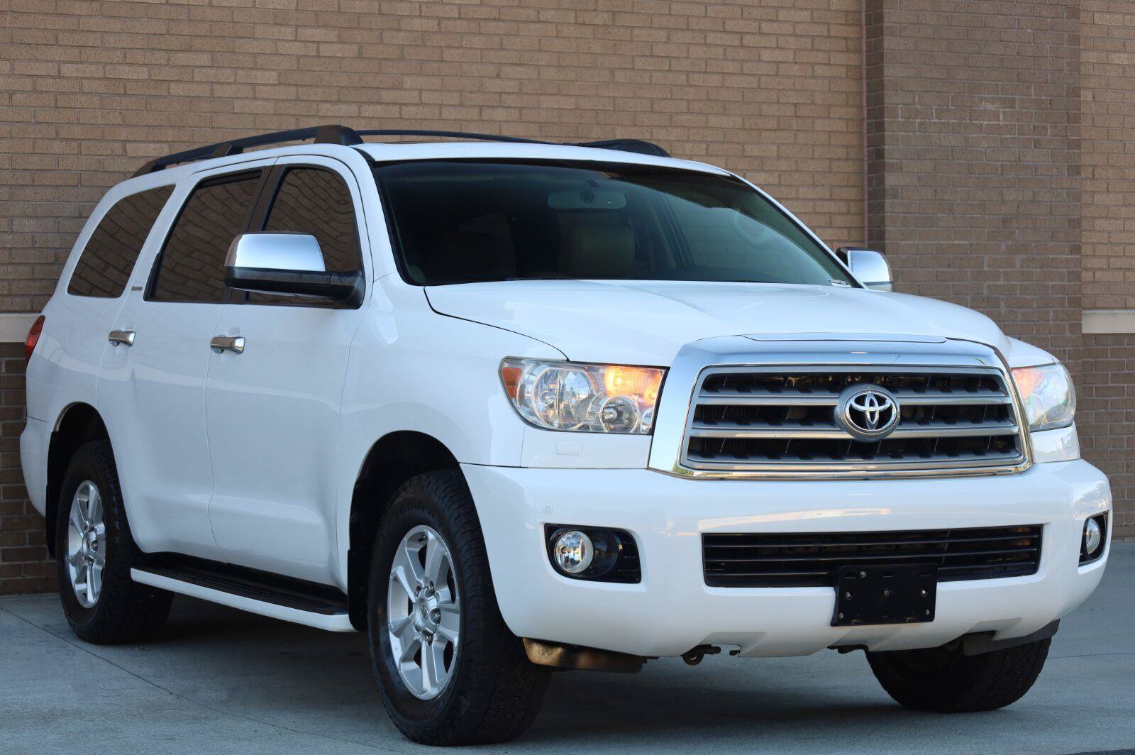 Used 2008 Toyota Sequoia Limited AWD/4WD image 7