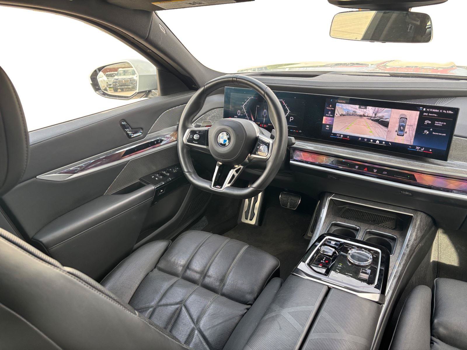 Certified 2023 BMW 760i xDrive AWD/4WD image 26