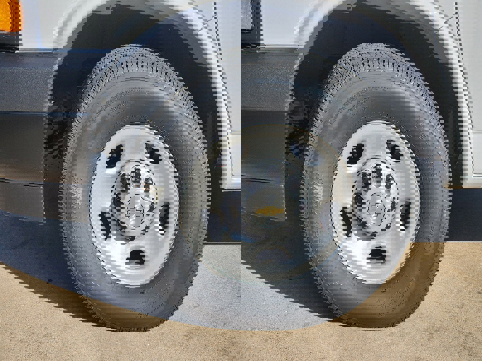 New 2025 Chevrolet Express 2500 Extended w/ Driver Convenience Package image 16