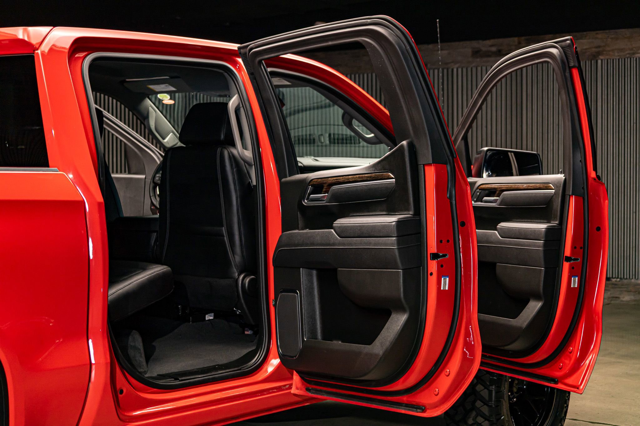 Used 2025 GMC Sierra 1500 Elevation image 30