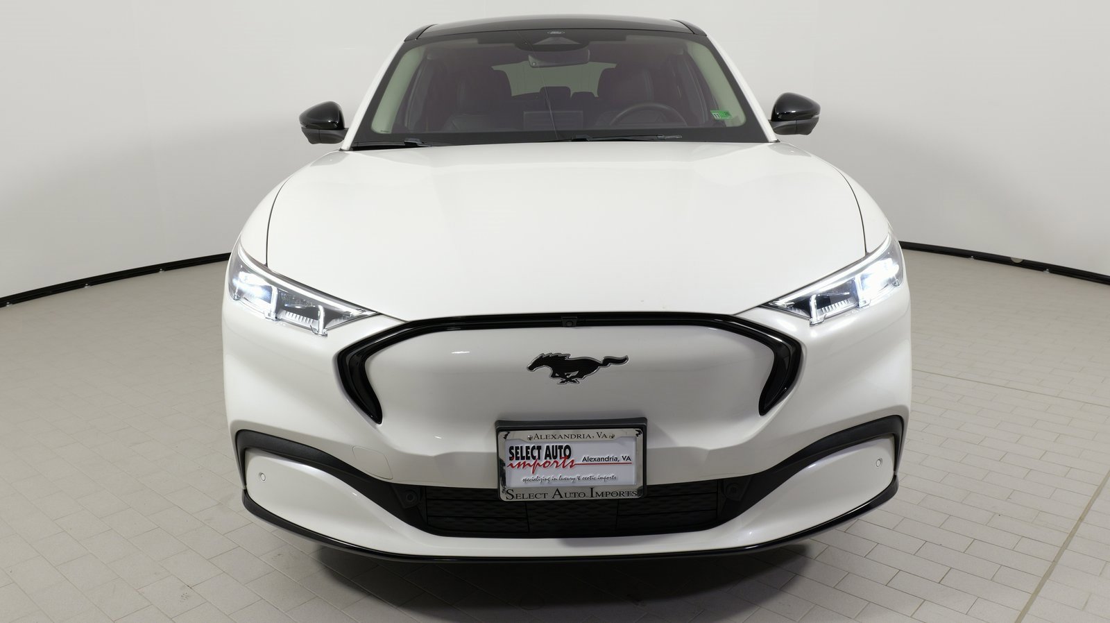 Used 2022 Ford Mustang Mach-E Premium image 5