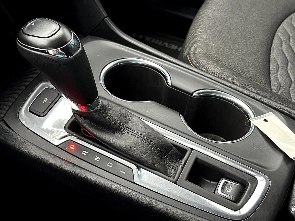 Used 2019 Chevrolet Equinox LT image 24