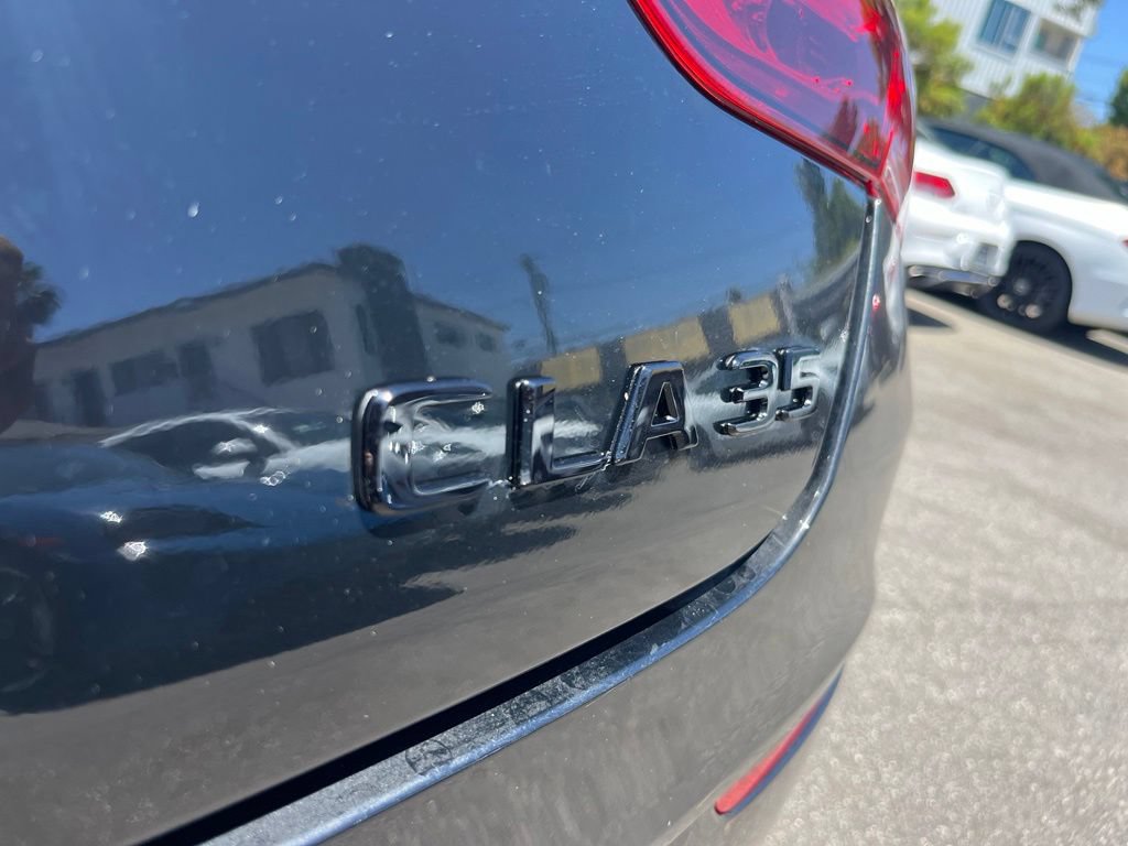 Used 2022 Mercedes-Benz CLA 35 AMG 4MATIC image 12