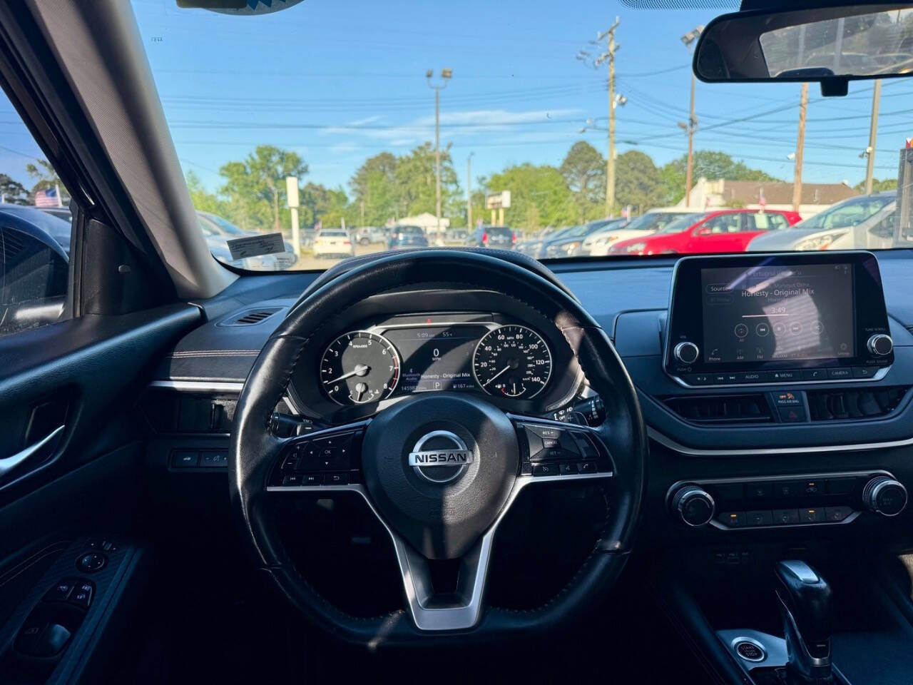Used 2020 Nissan Altima 2.5 SR FWD image 14