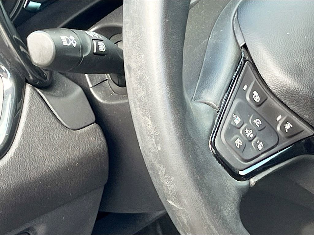 Used 2023 Chevrolet Equinox RS image 10