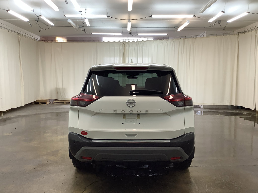 Used 2023 Nissan Rogue SV AWD/4WD image 7
