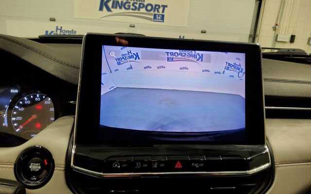 Used 2022 Jeep Compass Limited image 28