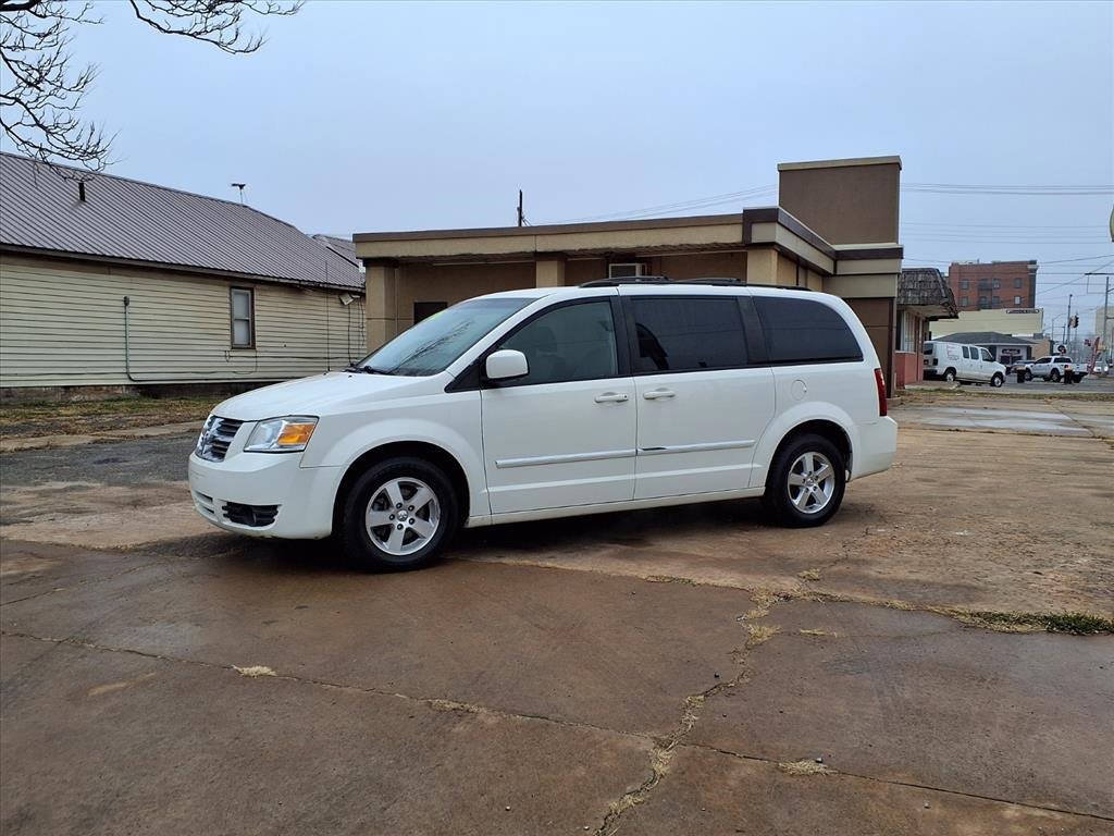 Used 2008 Dodge Grand Caravan SXT image 20
