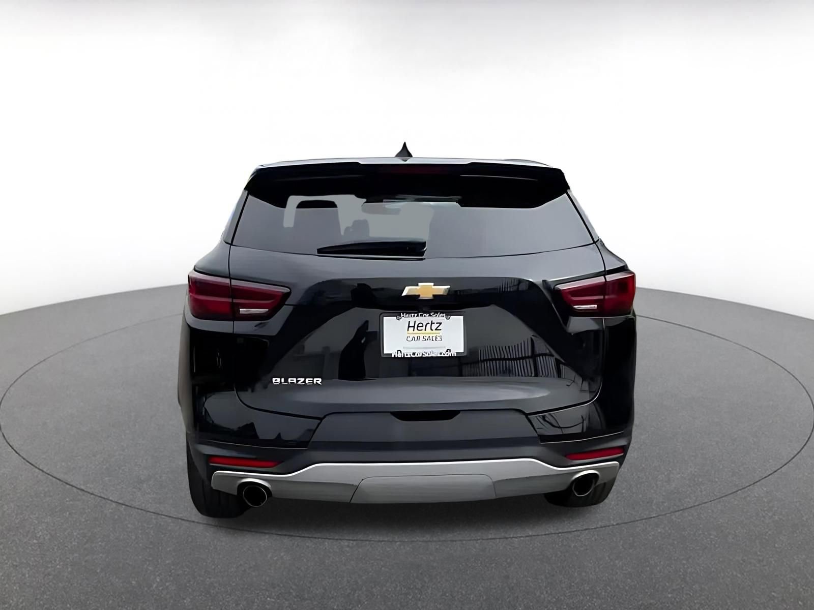 Used 2025 Chevrolet Blazer LT image 12