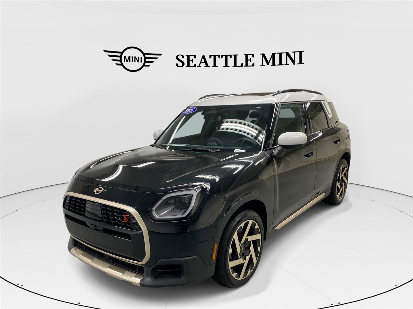 Certified 2025 MINI Cooper Countryman S w/ Comfort Package Max image 1