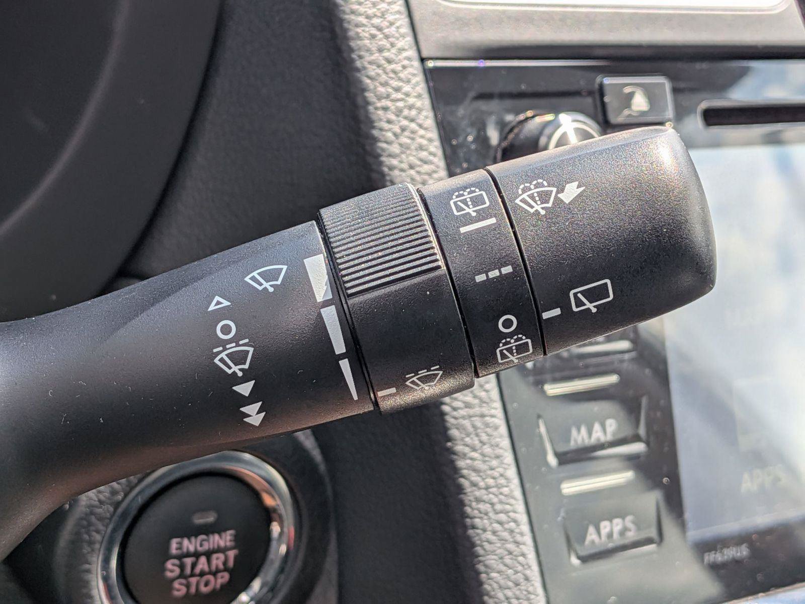 Used 2018 Subaru Forester 2.5i Touring AWD/4WD image 21