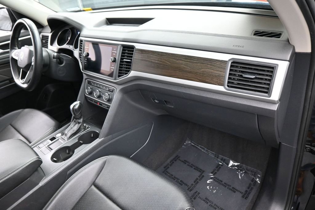 Used 2021 Volkswagen Atlas SE w/ Panoramic Sunroof Package FWD image 46