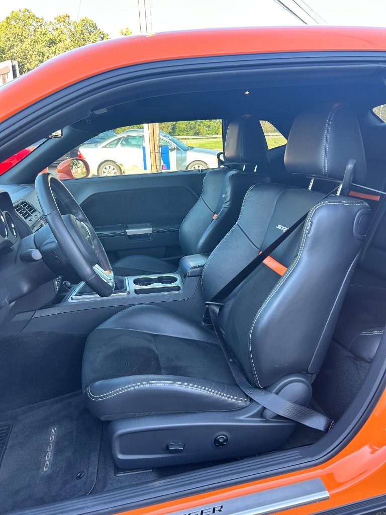 Used 2012 Dodge Challenger SRT8 RWD image 9