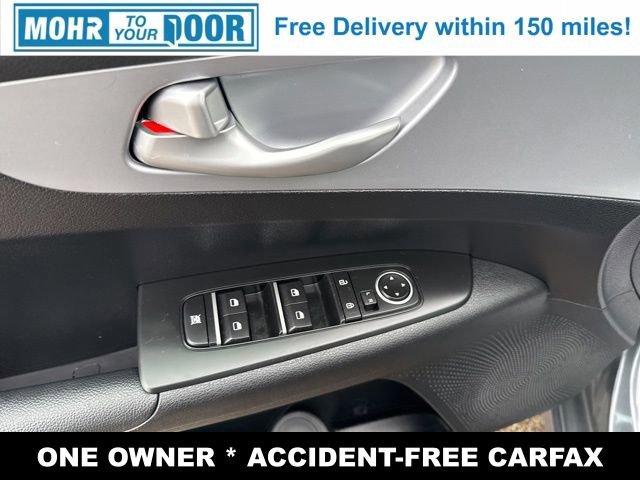 Used 2024 Kia Forte LXS image 12