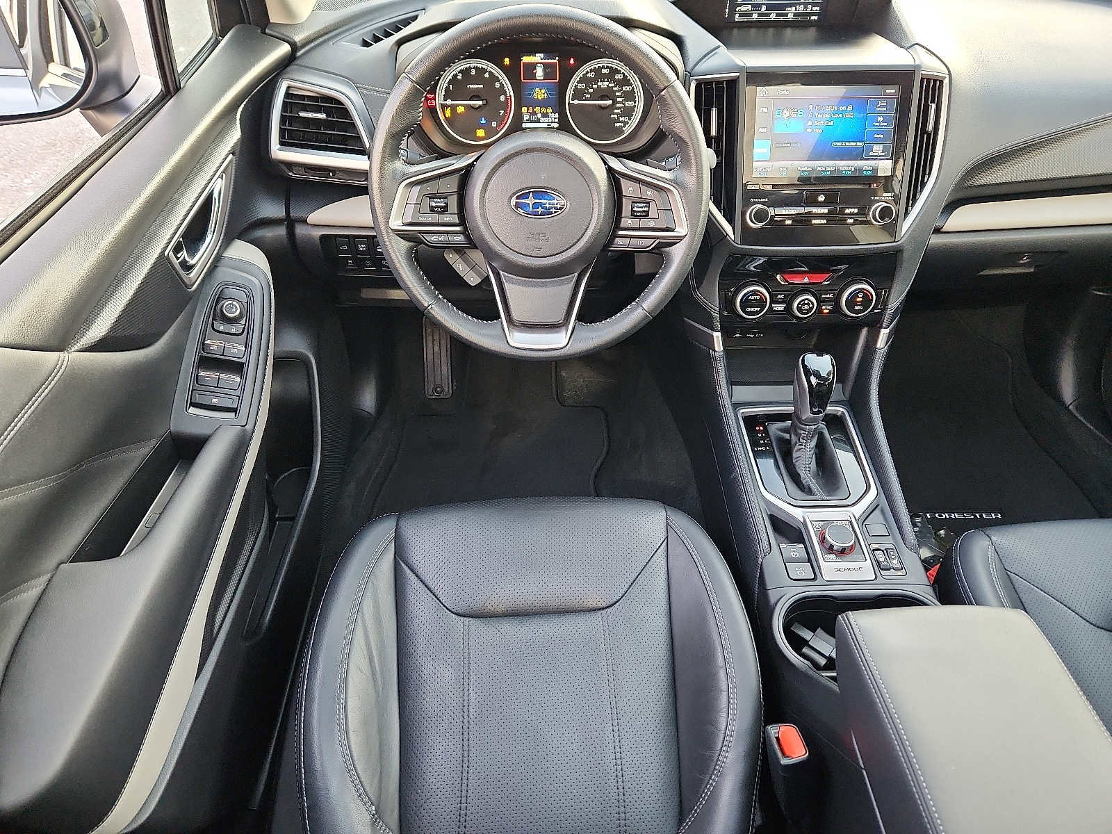 Used 2023 Subaru Forester Limited image 11