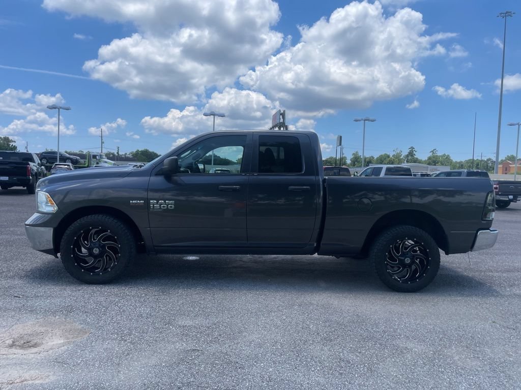 Used 2019 RAM 1500 Tradesman w/ Chrome Plus Package RWD image 3