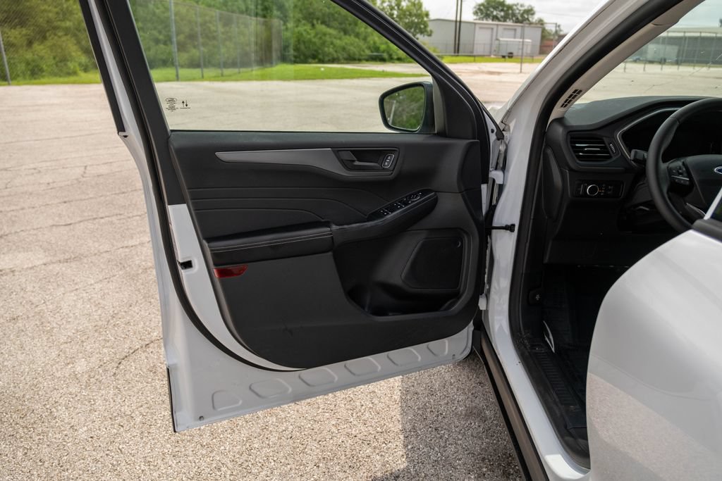 Certified 2023 Ford Escape Active w/ Tech Pack #1 FWD image 11