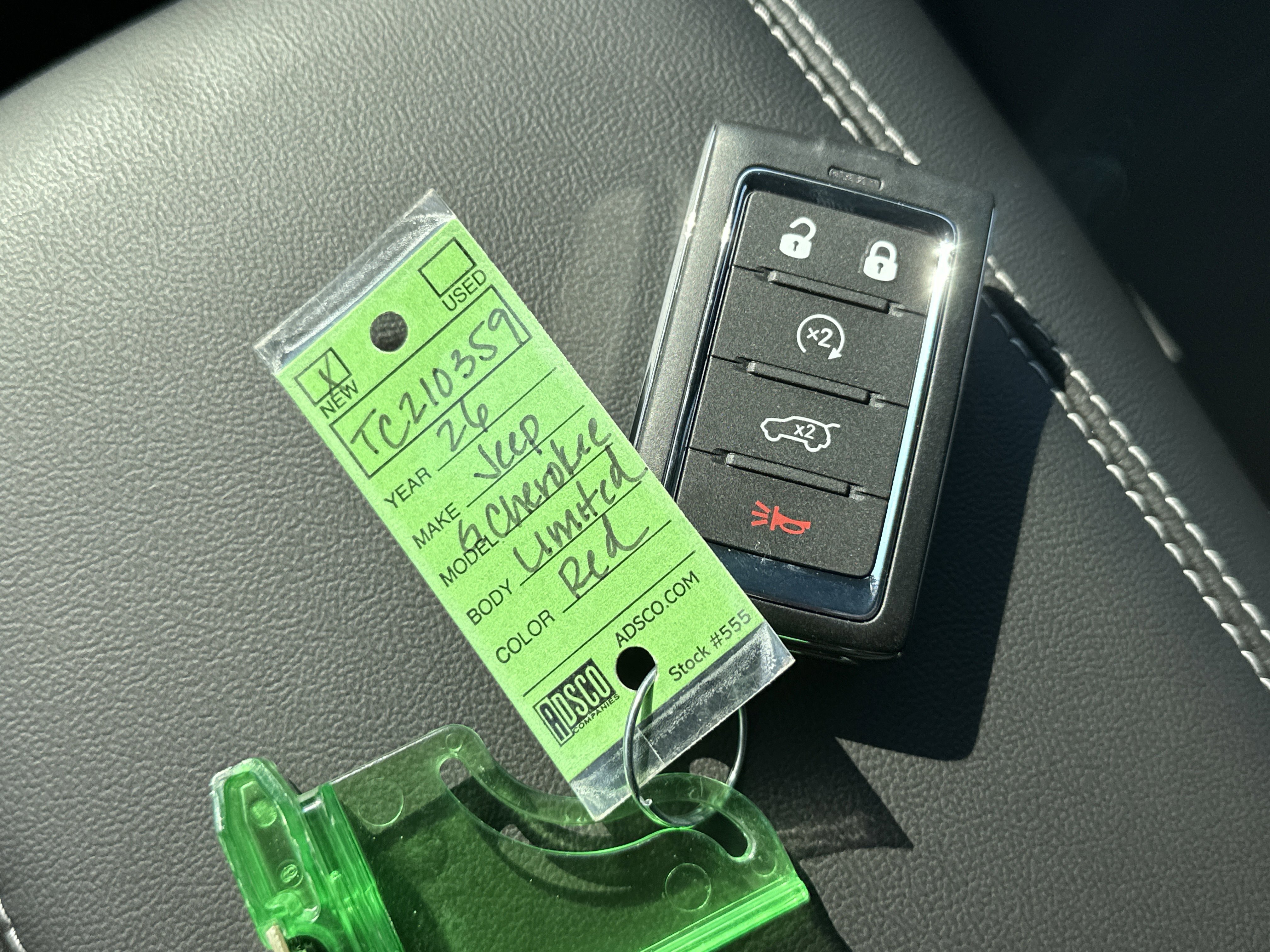 New 2026 Jeep Grand Cherokee Limited w/ Limited Altitude Package image 3