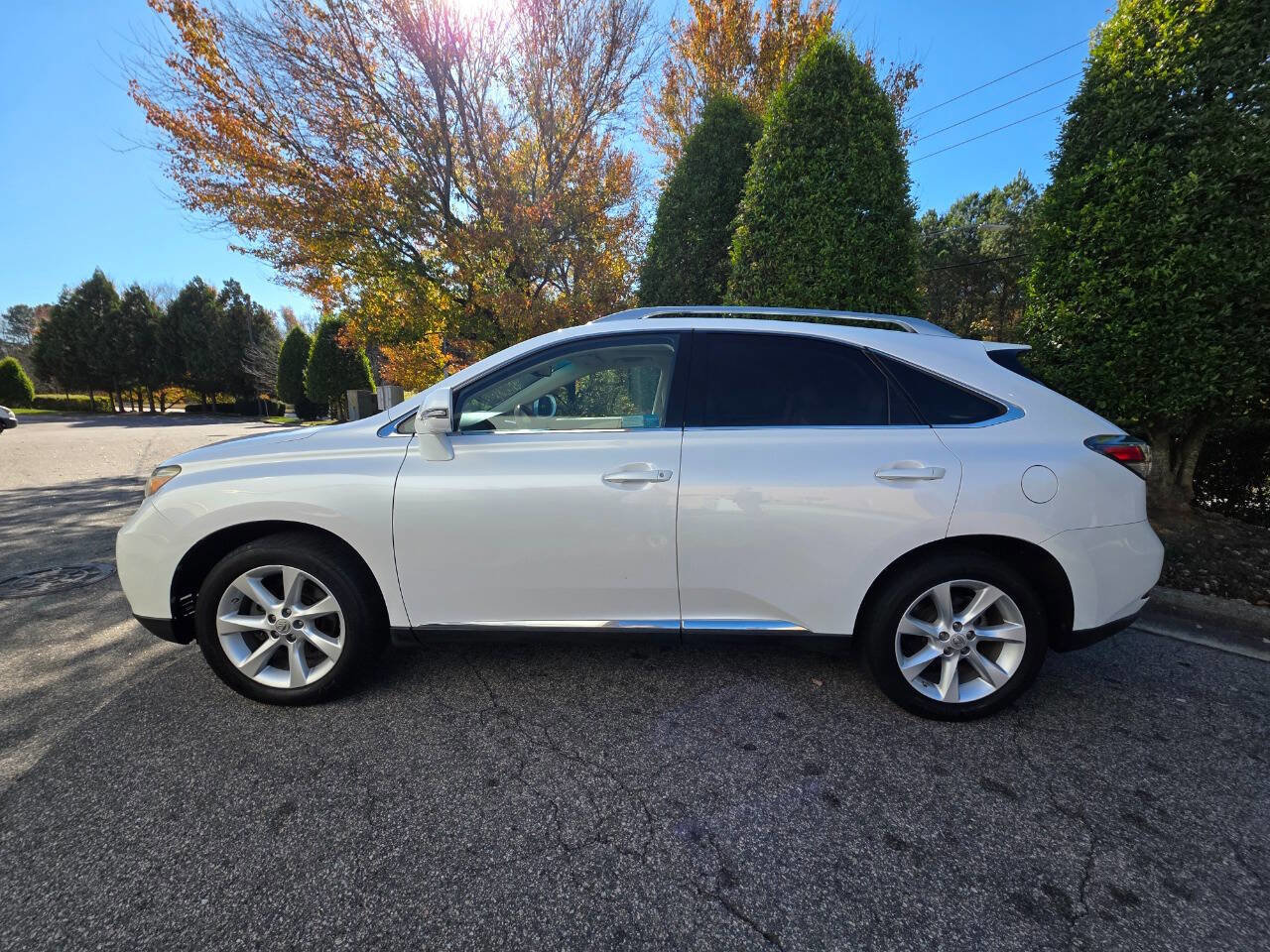 Used 2011 Lexus RX 350 2WD image 2