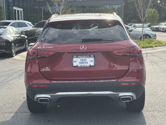 Used 2023 Mercedes-Benz GLA 250 image 7