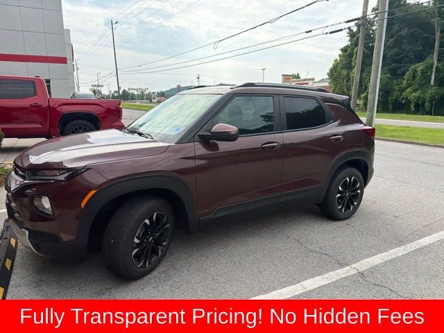 Used 2022 Chevrolet TrailBlazer LT w/ Convenience Package AWD/4WD image 4