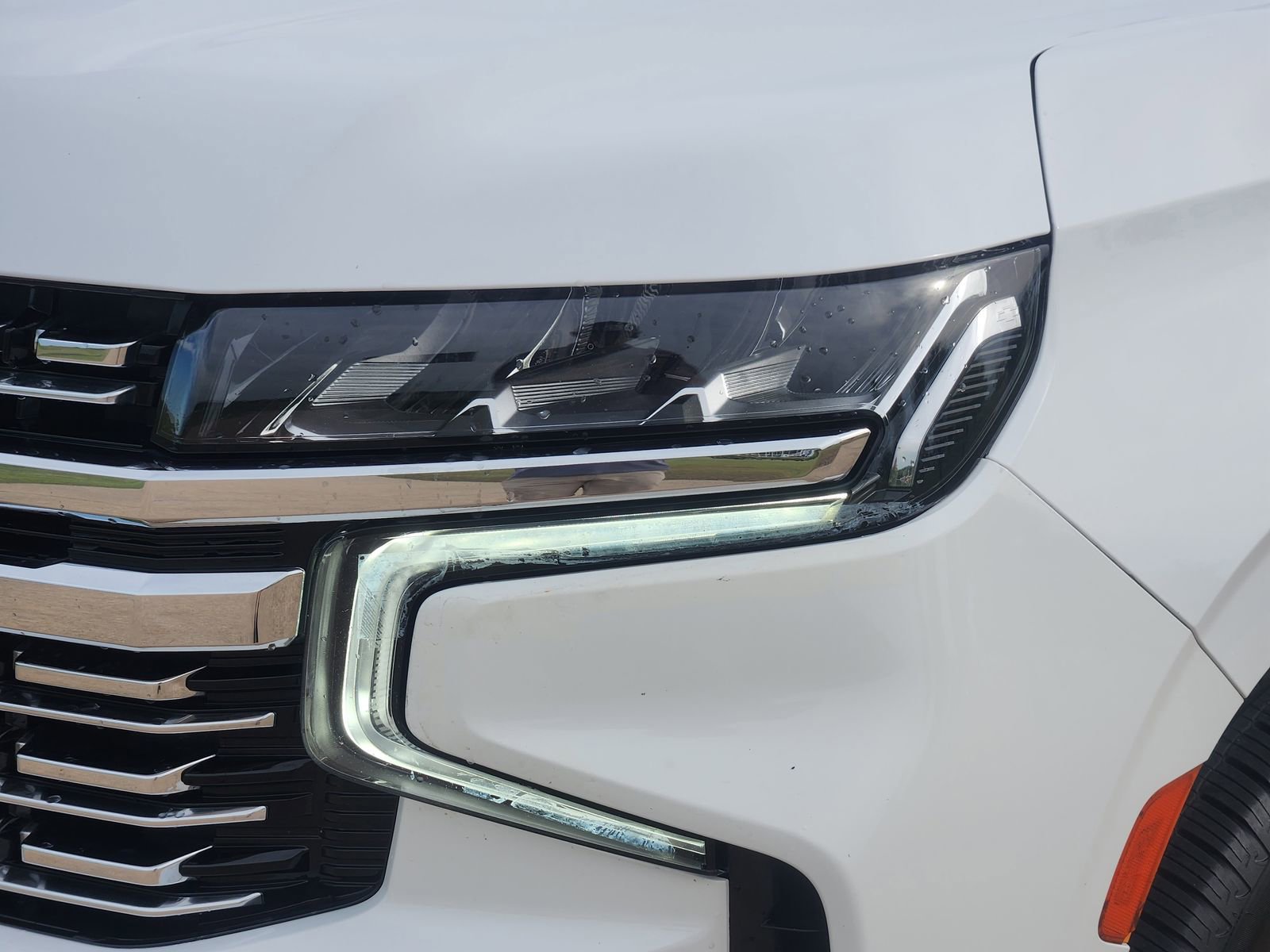 Used 2023 Chevrolet Suburban Premier RWD image 10