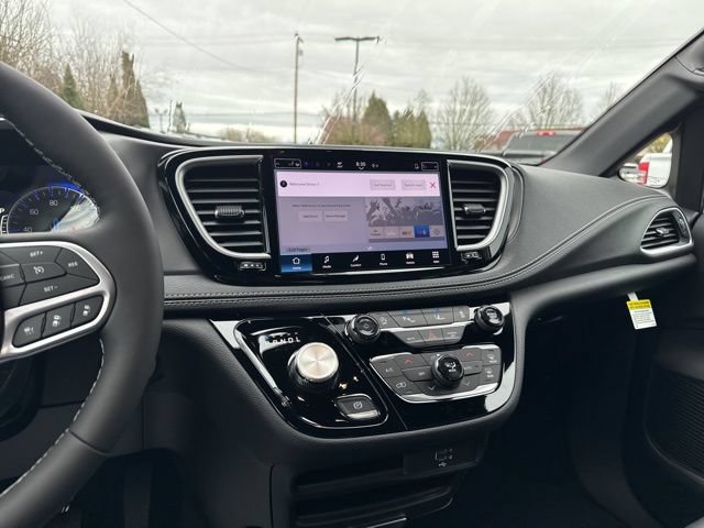 New 2026 Chrysler Pacifica Select FWD image 15