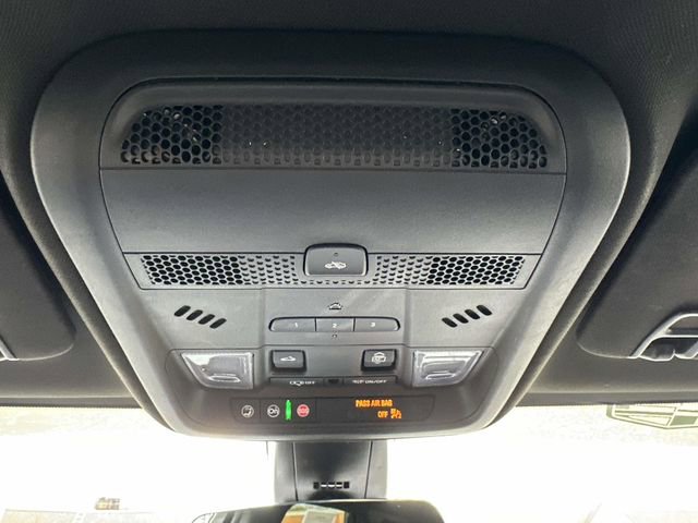 Certified 2022 Cadillac XT5 Premium Luxury FWD image 77