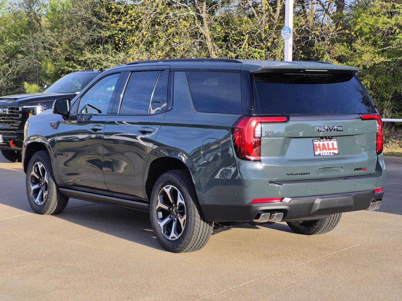 New 2026 GMC Yukon AT4 Ultimate image 3