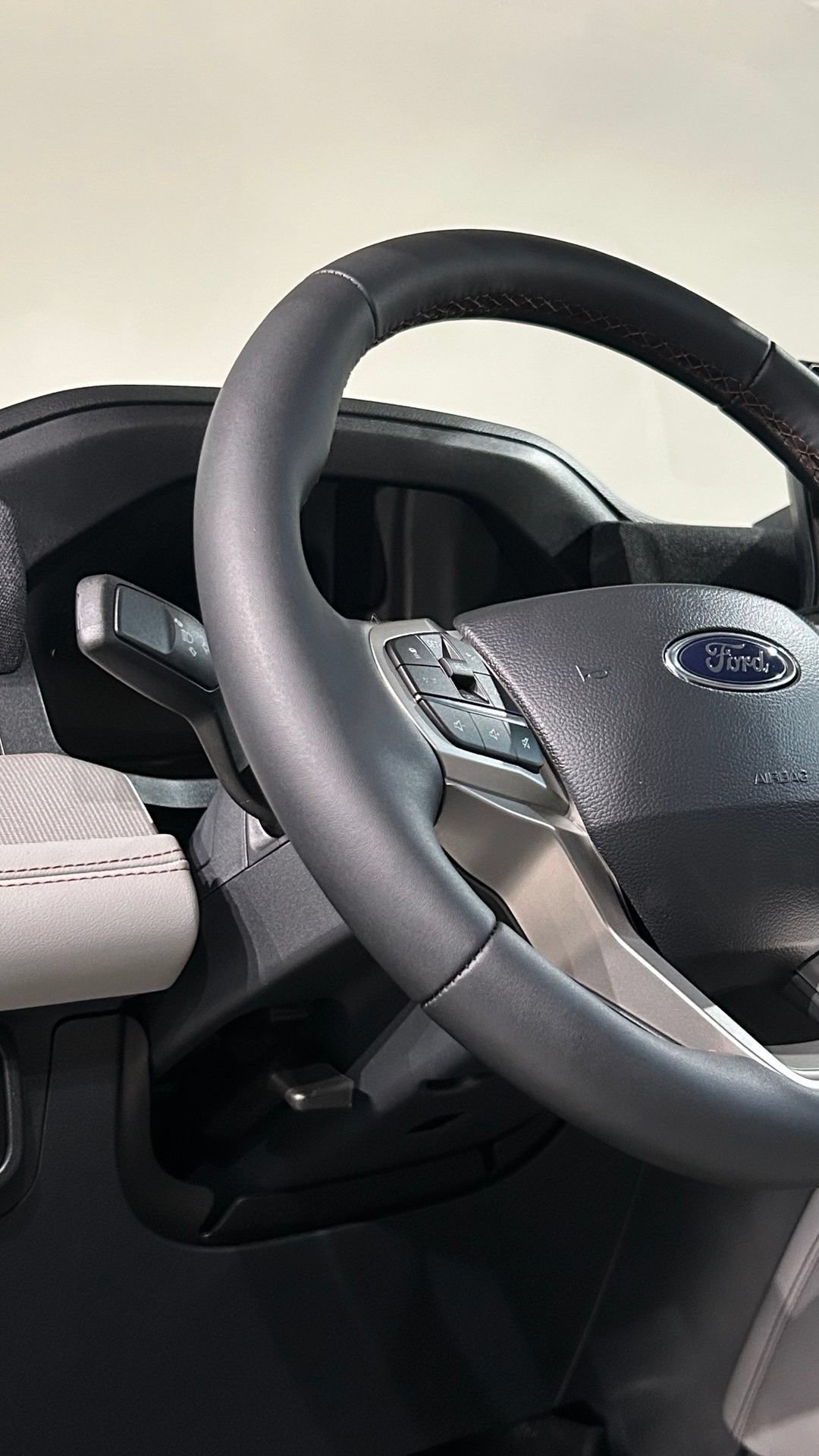New 2026 Ford Explorer Active w/ Active Comfort Package AWD/4WD image 44