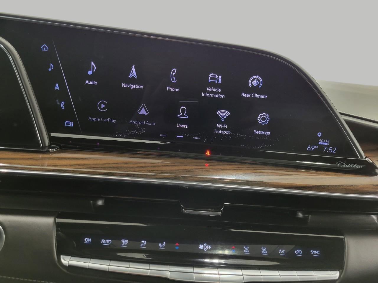 Used 2021 Cadillac Escalade Sport Platinum AWD/4WD image 7