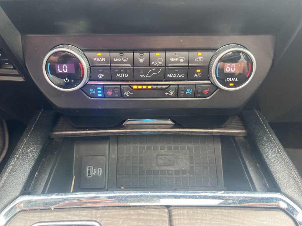 Used 2021 Ford Expedition Limited AWD/4WD image 15