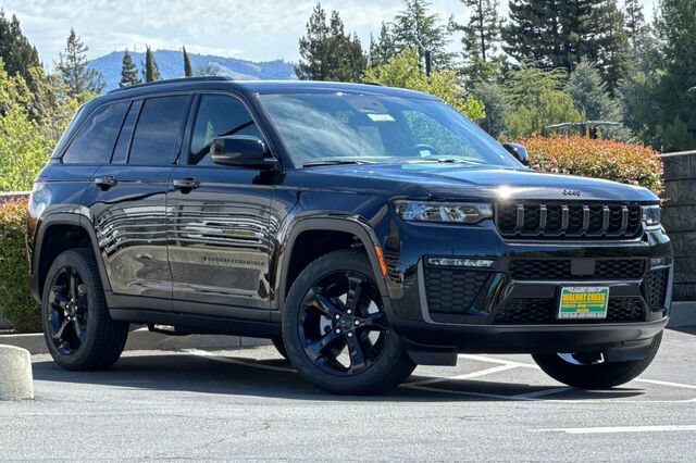 New 2026 Jeep Grand Cherokee Limited w/ Limited Altitude Package AWD/4WD image 2