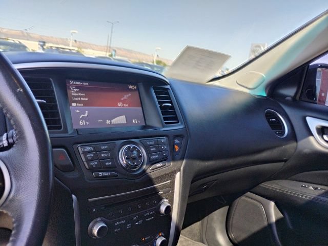 Used 2016 Nissan Pathfinder Platinum w/ Family Entertainment Package AWD/4WD image 20