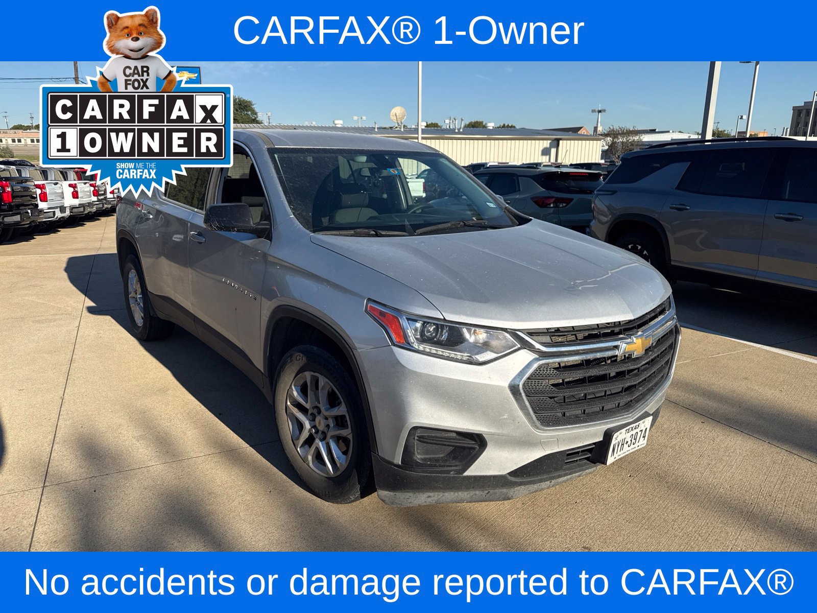 Used 2020 Chevrolet Traverse LS FWD image 2