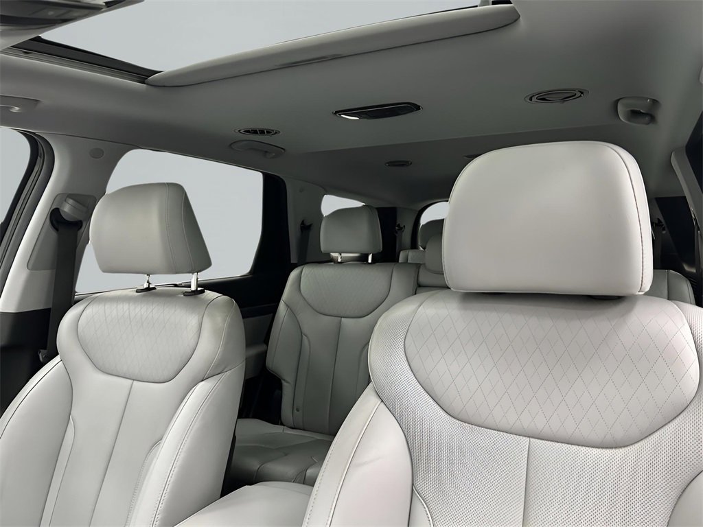 Used 2022 Hyundai Palisade SEL w/ 8P Bench Seat Package image 10